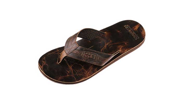 拖鞋代工(gōng)廠是否能(néng)夠按時交貨?品質(zhì)可(kě)靠嗎